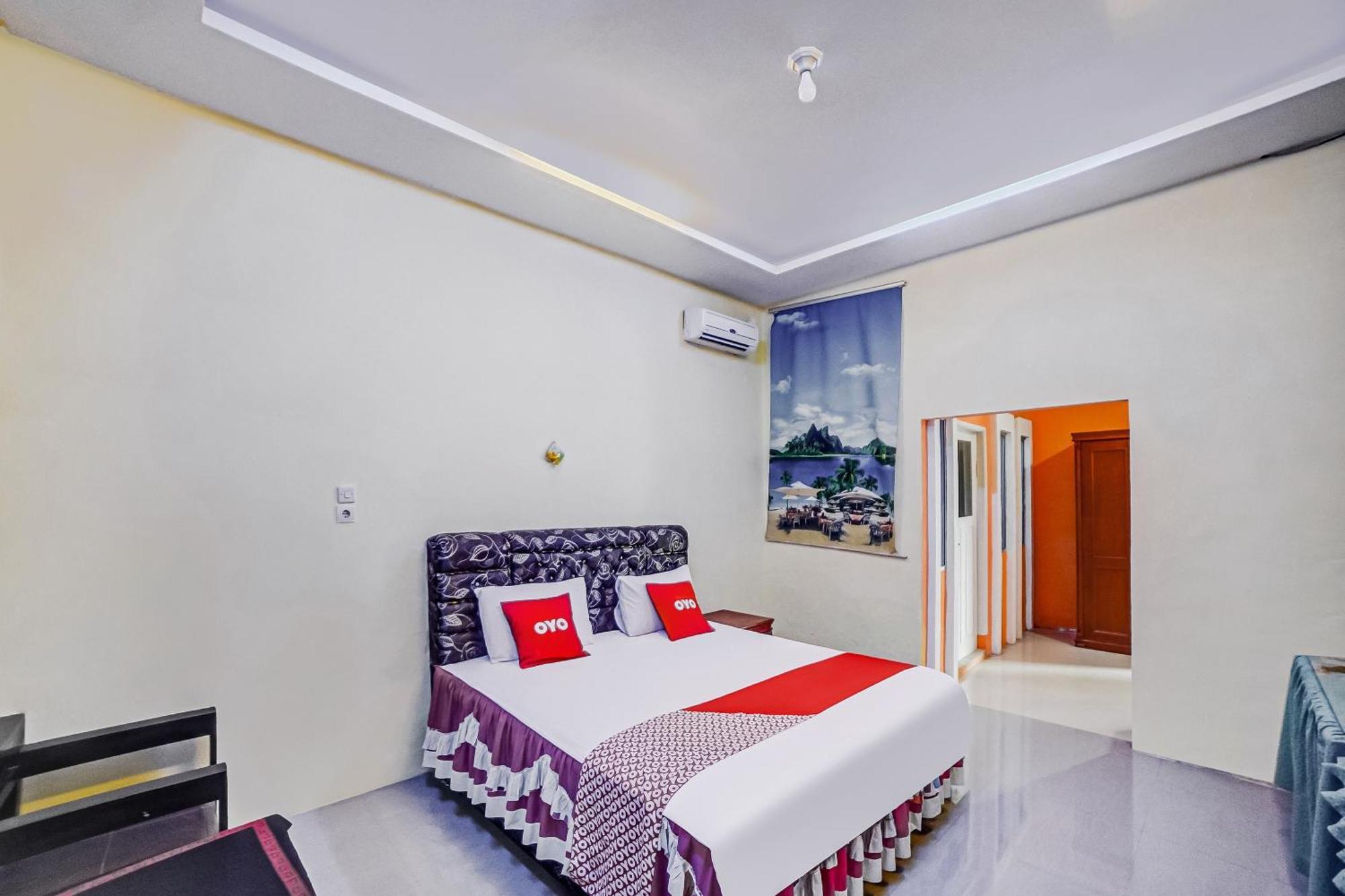 Oyo 90980 Al Karim Syariah Hotel Tanjungbalai Luaran gambar